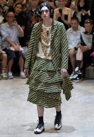 Gucci skirt.jpg